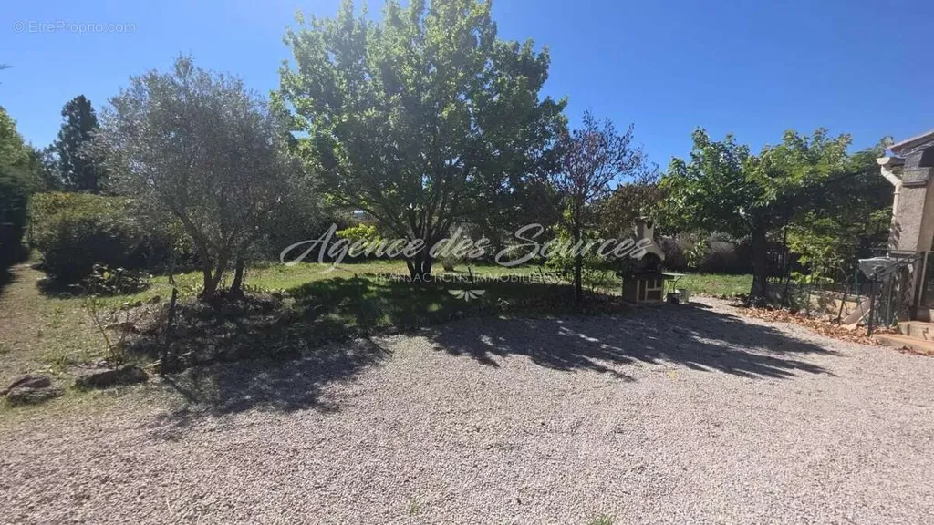 Välivaade - Ground Floor Villa with Garden in Tavernes