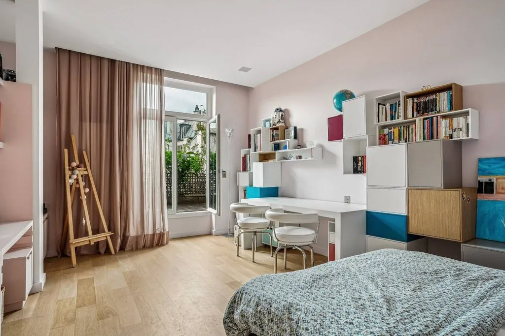 Bedrooms - Luxury Flat with Terrace in Paris