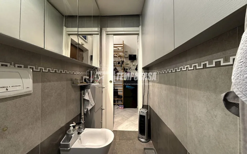 Vannitoad - Trilocale with Balcony in Turin