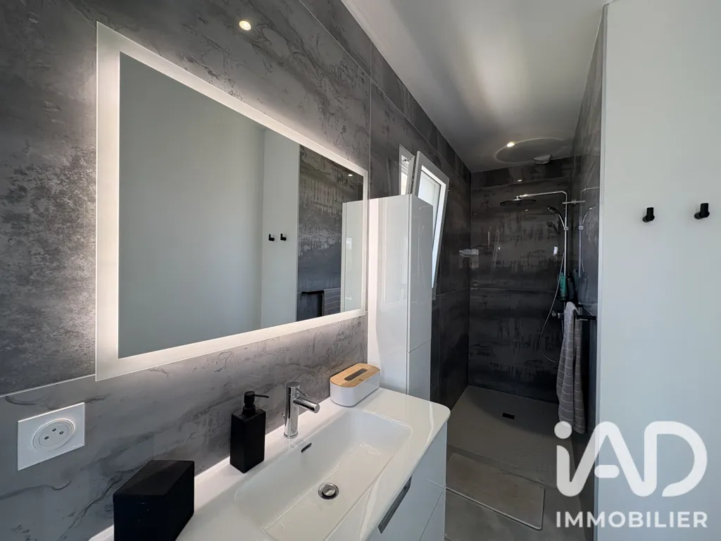 Bagni - Architectural House with Pool in Carbon-Blanc