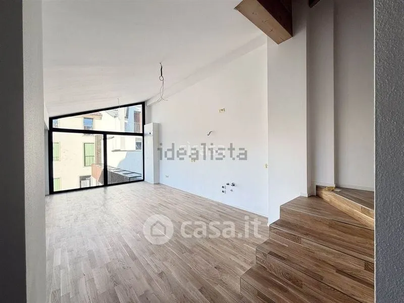 Living Room - Modern Two-Bedroom Flat with Terrace in Dueville Centre