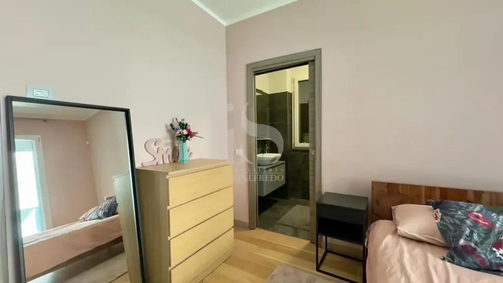 Chambres - Modern Trilocale with Terrace in Milan