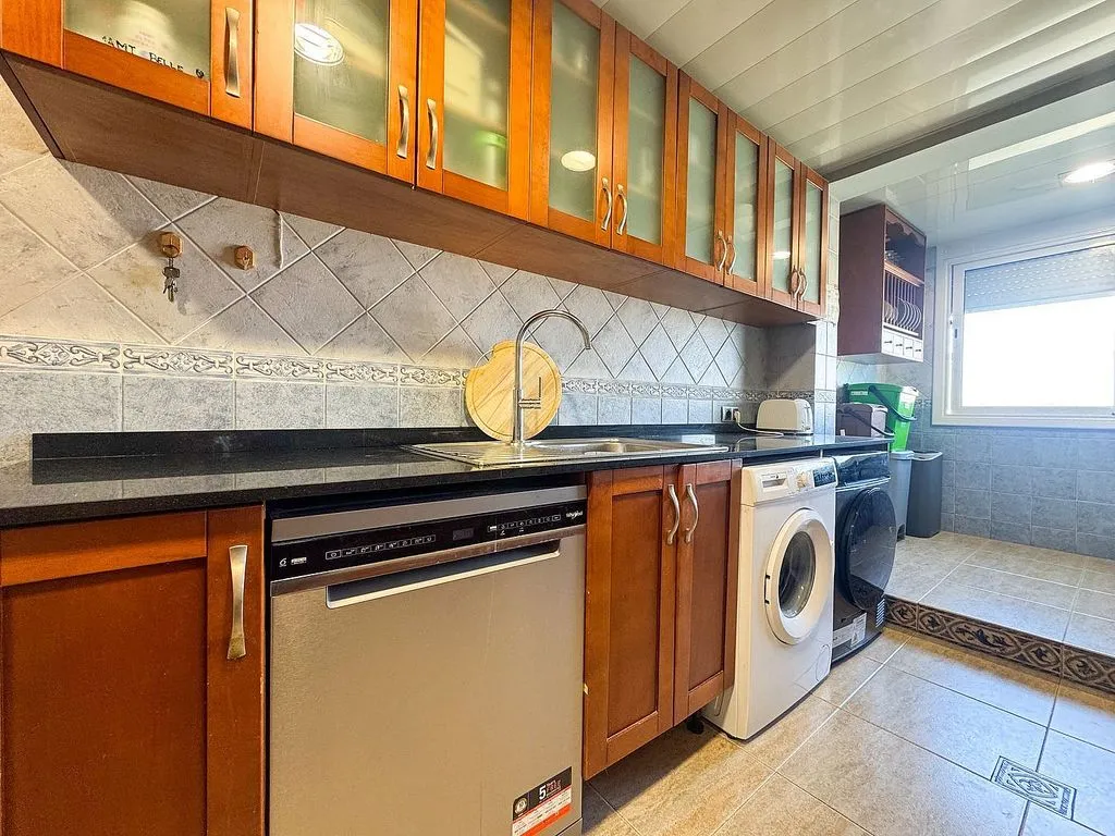 Corner Flat with Balcony in Sentmenat