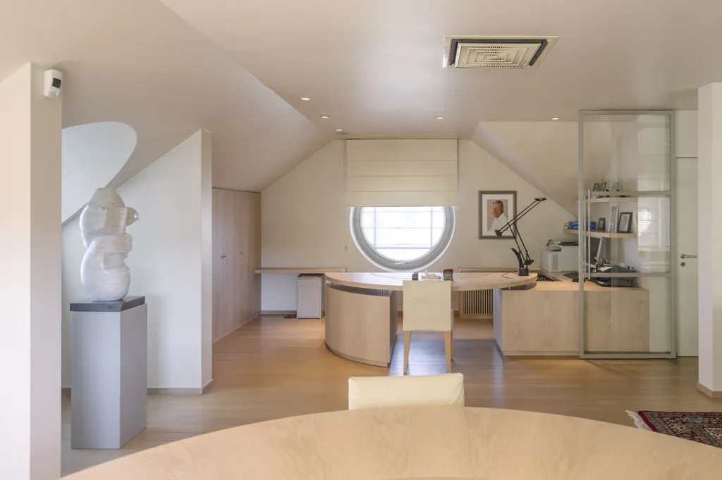 Kabinet - Luxury Villa with Pool in Villapark, Waregem