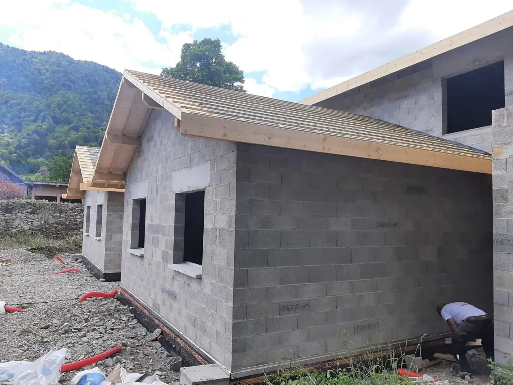 Extérieur - Duplex Neuf avec Jardin à Draillant
