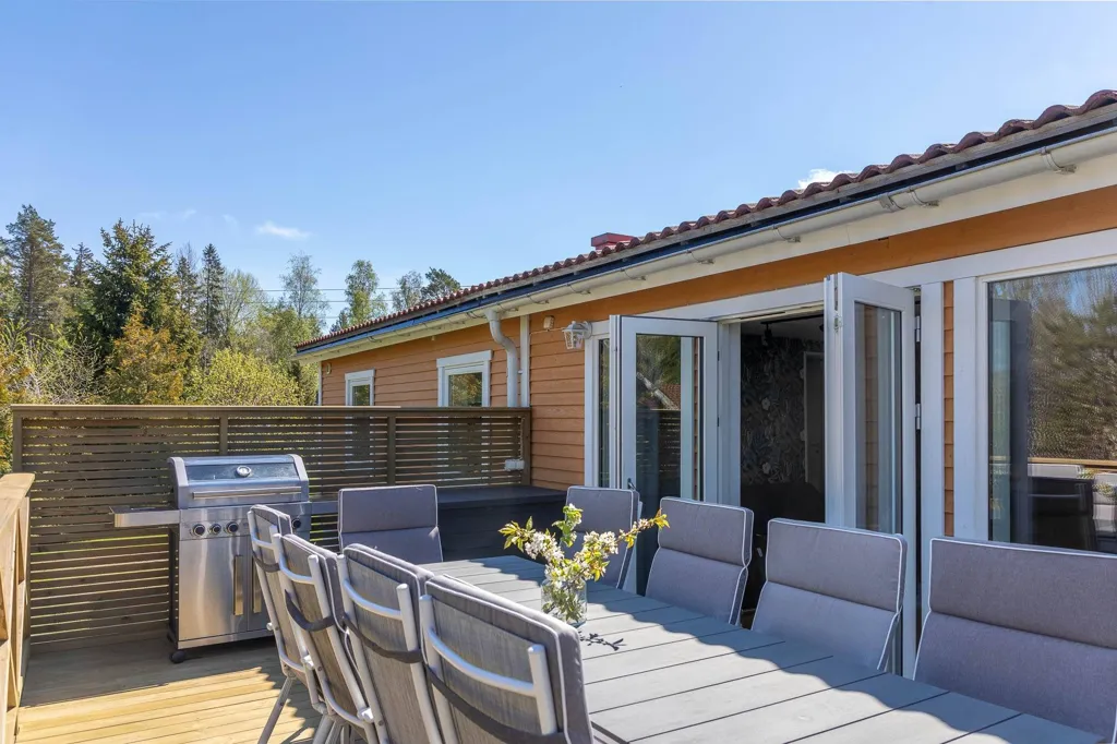 Terrass - Villa with Sea View in Spraggarboda