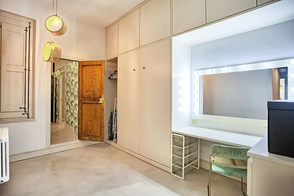 Toad - Luxury Apartment with Courtyard in Gothic Quarter