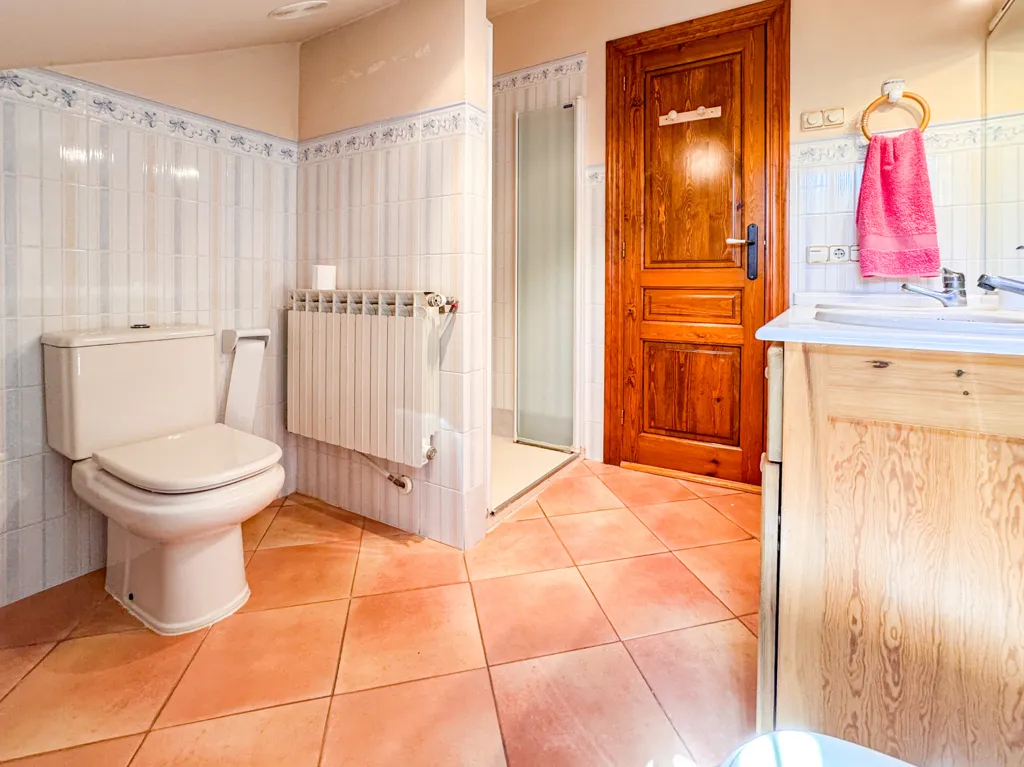 Vannitoad - Rustic Chalet with Olive Grove in Segorbe