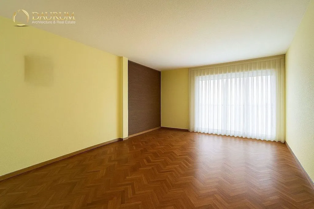 Pièces - 3-Bed Apartment with Terrace in Tres Cantos