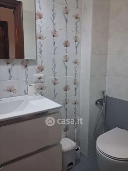 Salles de bain - Fully Furnished Apartment with Terrace in Formia Centre