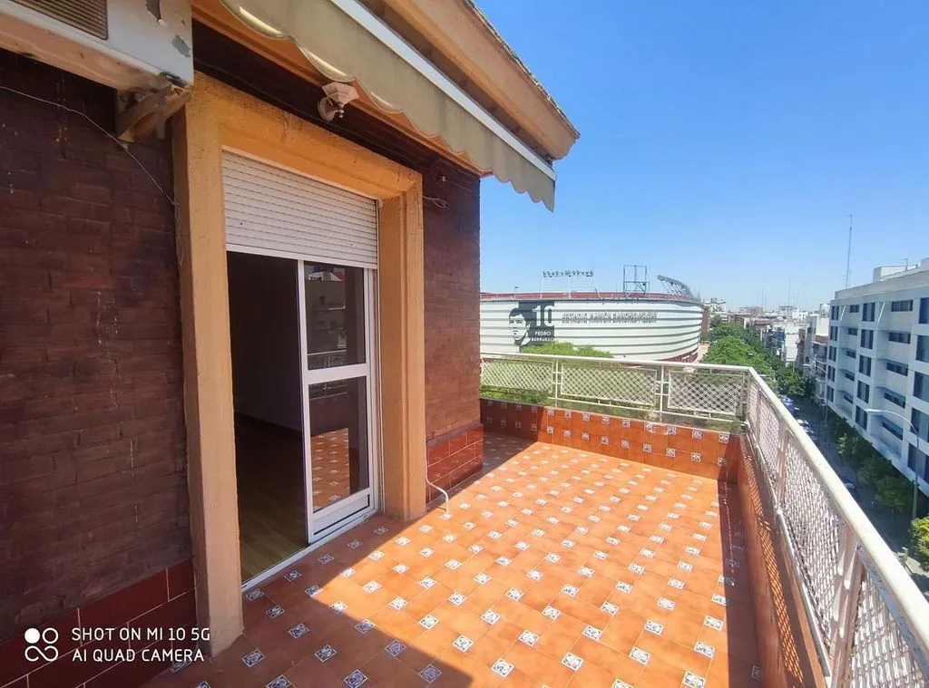 Balcon - Bright Apartment with Balcony in Nervión