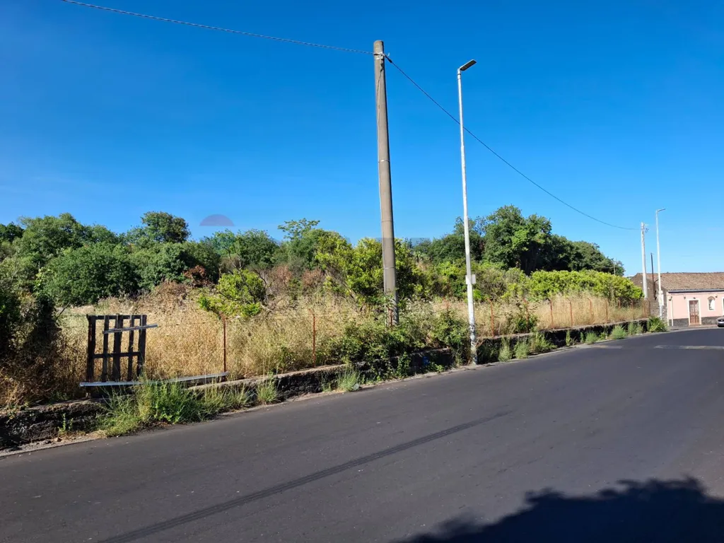 Aed - Buildable Plot with Approved Villa Plan in Aci Sant'Antonio