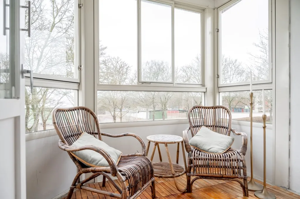 Balcone - Apartment with Glass Balcony in Helsingborg