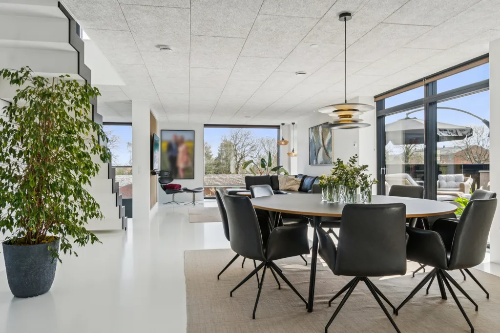 Salle à manger - Modernised Villa with Terraces in Central Odder