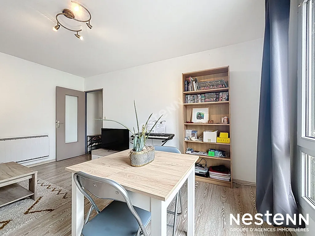 Söögituba - Furnished Flat in City Centre, Tours