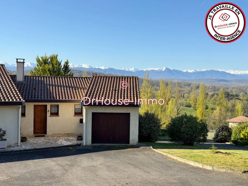 Extérieur - Villa avec Vue Panoramique sur les Pyrénées à Aurignac