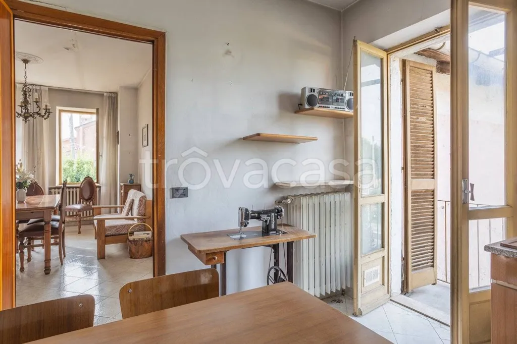 Salle à manger - Colonial House with Balcony in Centallo