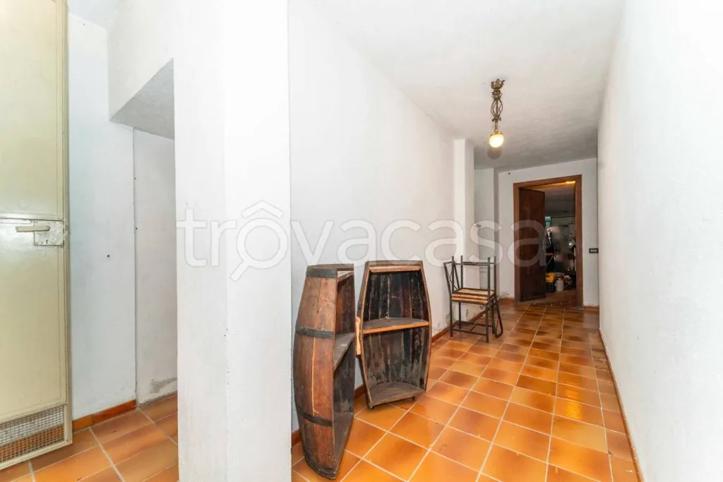 Hallway - Elegant Villa with Private Garden in Chieri