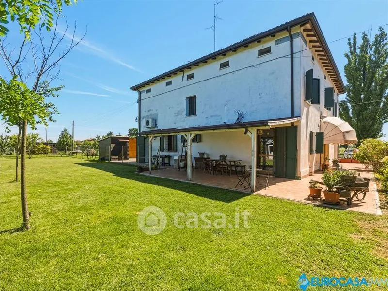 Aed - Detached House with Garden in Modena