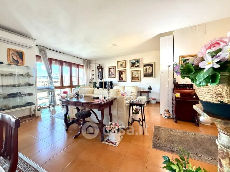 Séjour - Five-Bedroom Apartment with Terrace in Florence