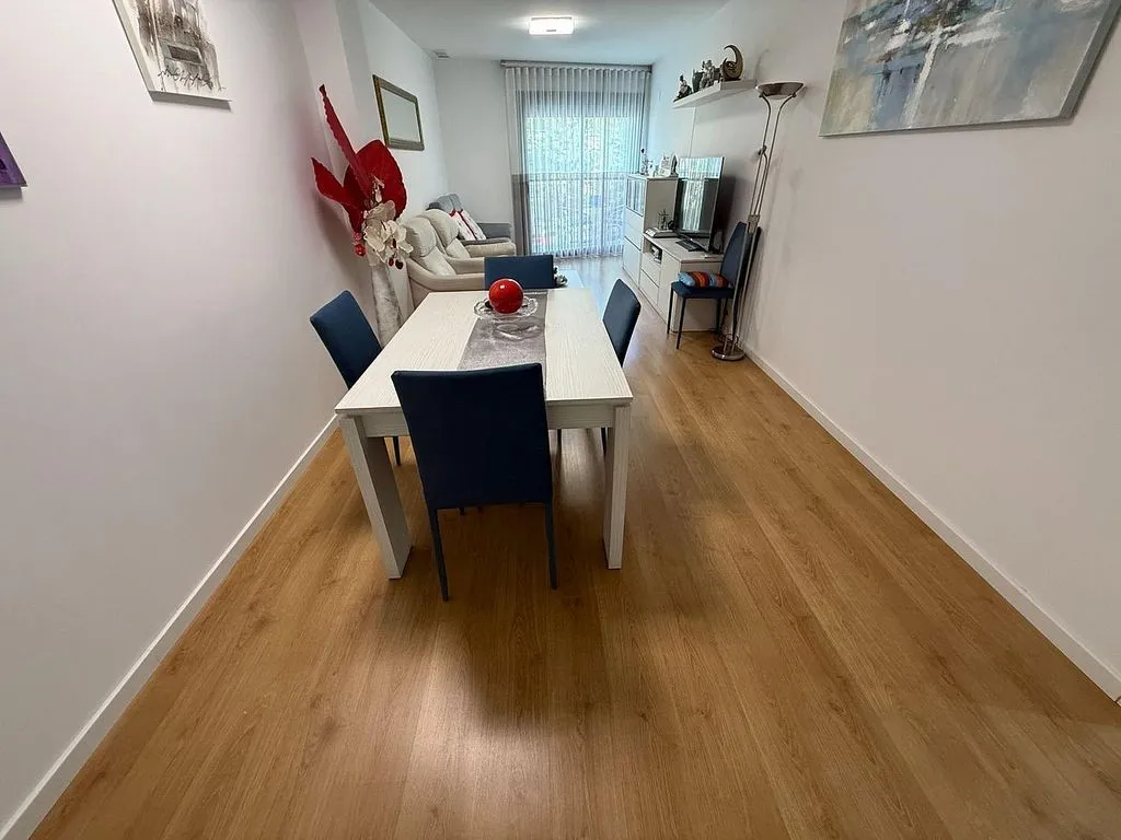 Salle à manger - Modern Flat with Balcony in La Gavarra