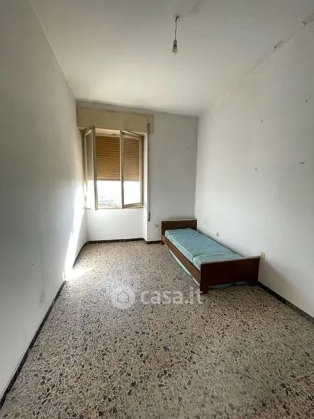 Chambres - Ground Floor Apartment with Garden in Macomer