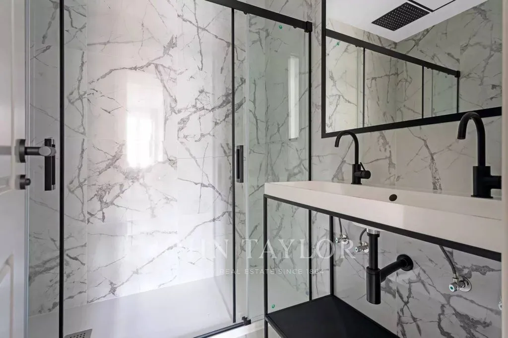 Vannitoad - Luxury Flat with Balconies in Salamanca, Madrid