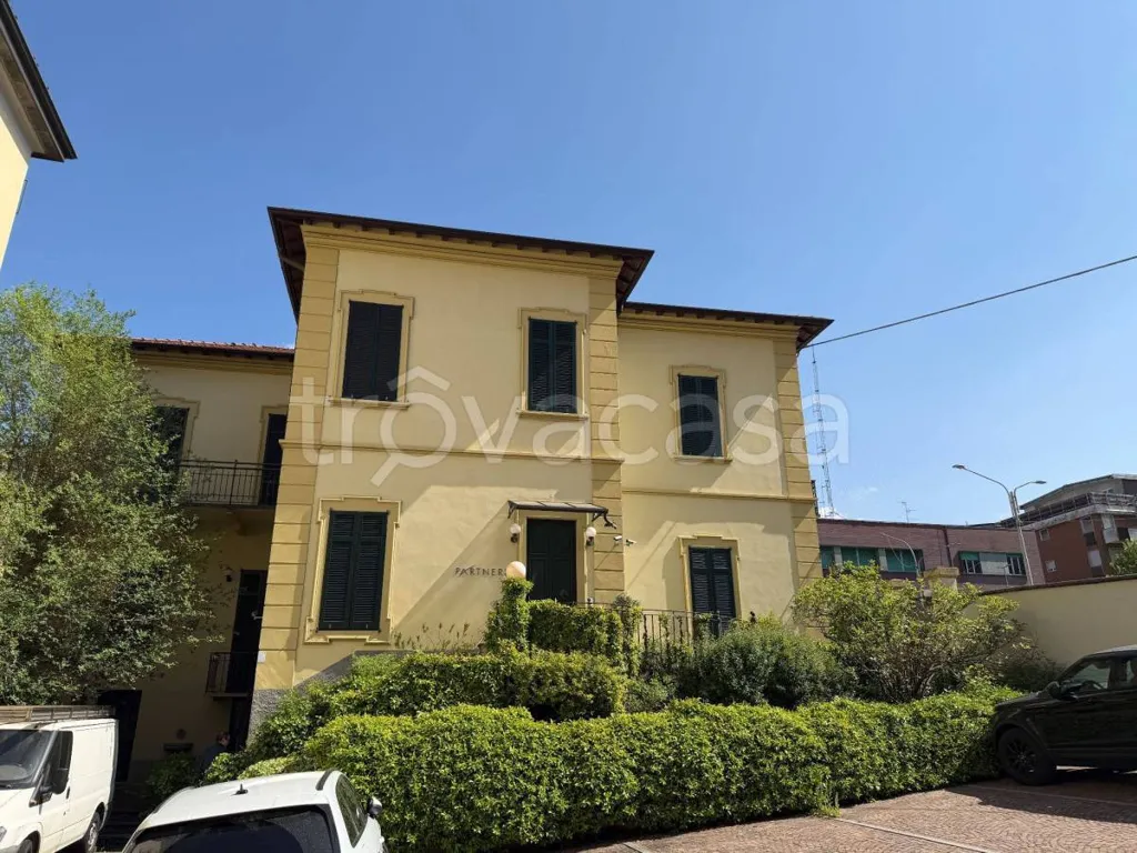 Välivaade - Elegant Office Villa near Como Centre