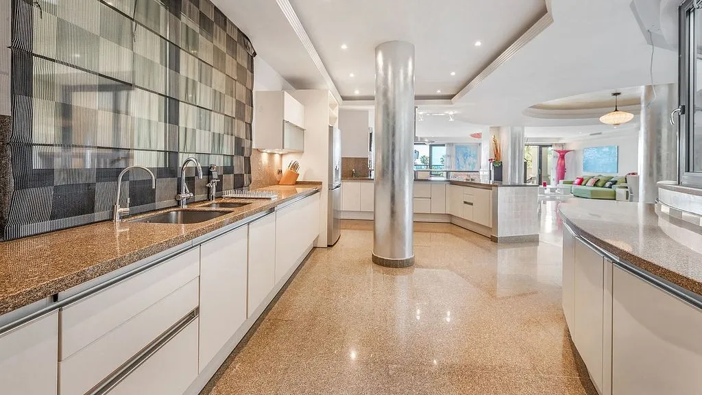 Cuisine - Luxury Apartment with Sea View in Puerto Banús