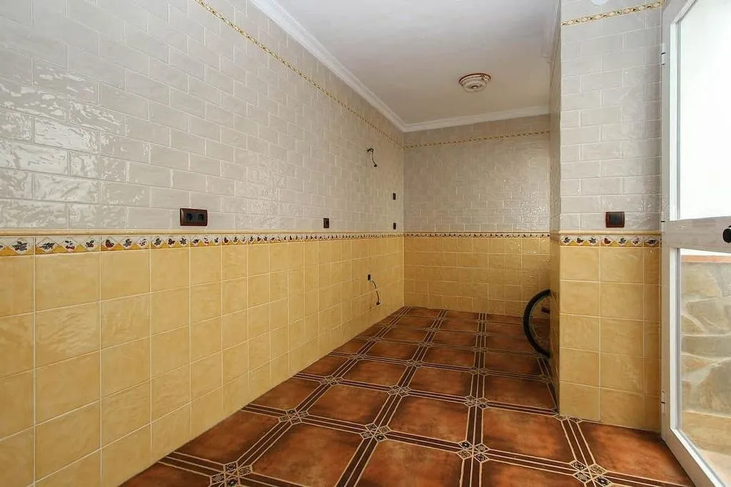 Vannitoad - Adjoined House with Terrace in Guaro