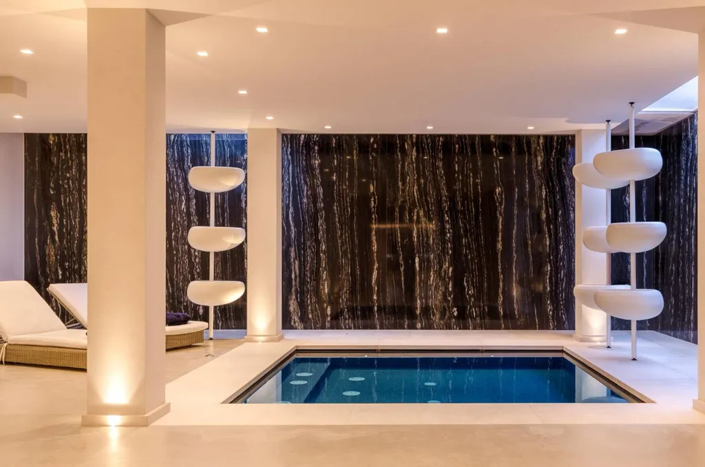 Bassein - Modern Villa with Lake View in Gardone Riviera
