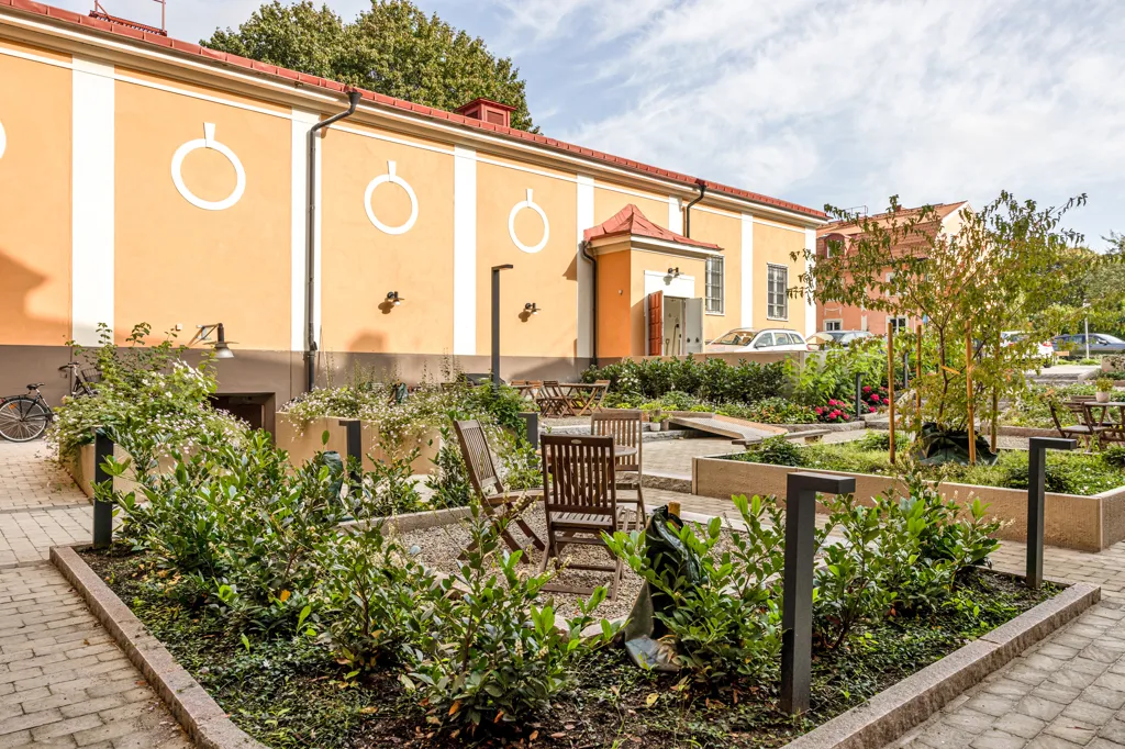 Jardin - Renovated Flat with Library in Enskede