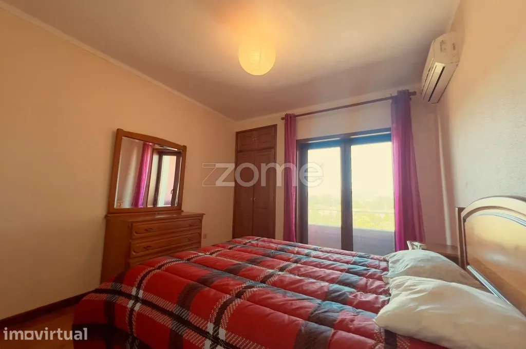 Schlafzimmer - Geminated House with Garage in Chaves Centre