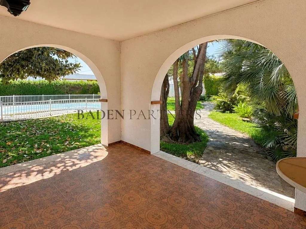 Terrass - Villa with Pool and Garden in Vinaròs