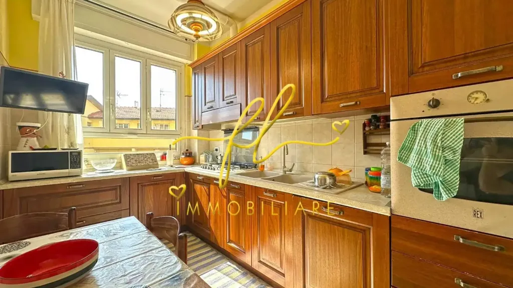 Cucina - Apartment with Triple Exposure in Cecina