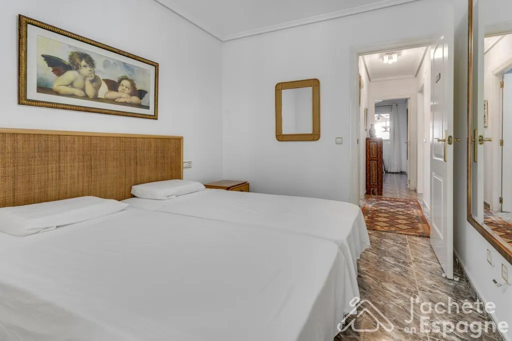 Chambres - Furnished Apartment with Pool in Valencia