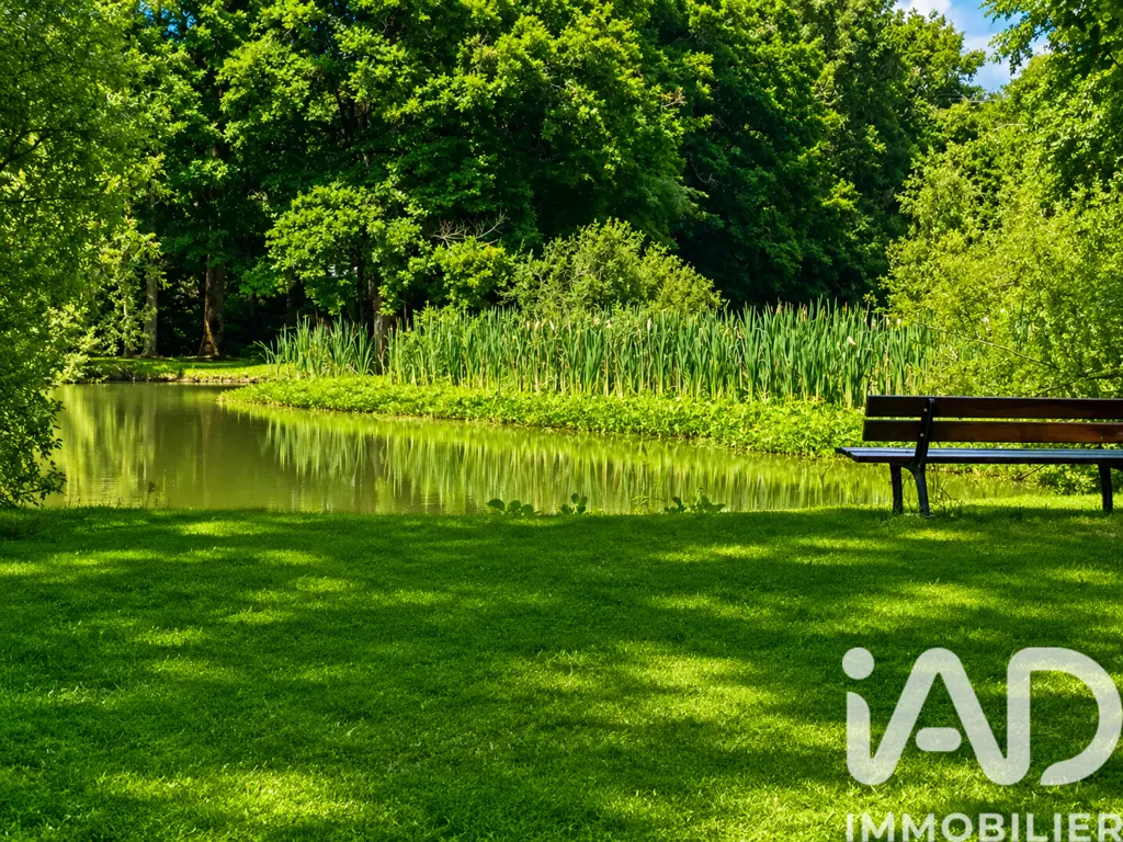 Aed - Chalet with Lake Access in Calm Setting