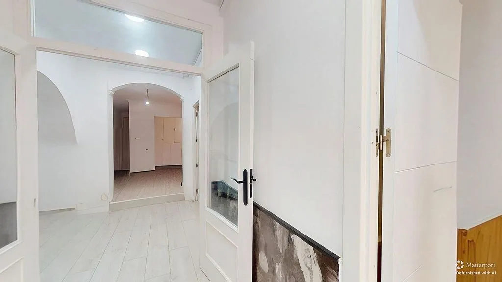 hallway_entrance