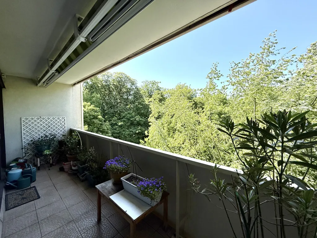 Rõdu - Apartment with Balconies near RER B in Sevran