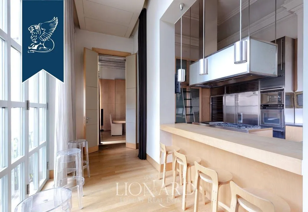 Cuisine - Neoclassical Palazzo with Pool in Vicenza