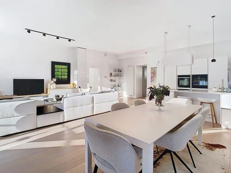 Söögituba - Bright 3-Bed Flat with Terrace in Genval