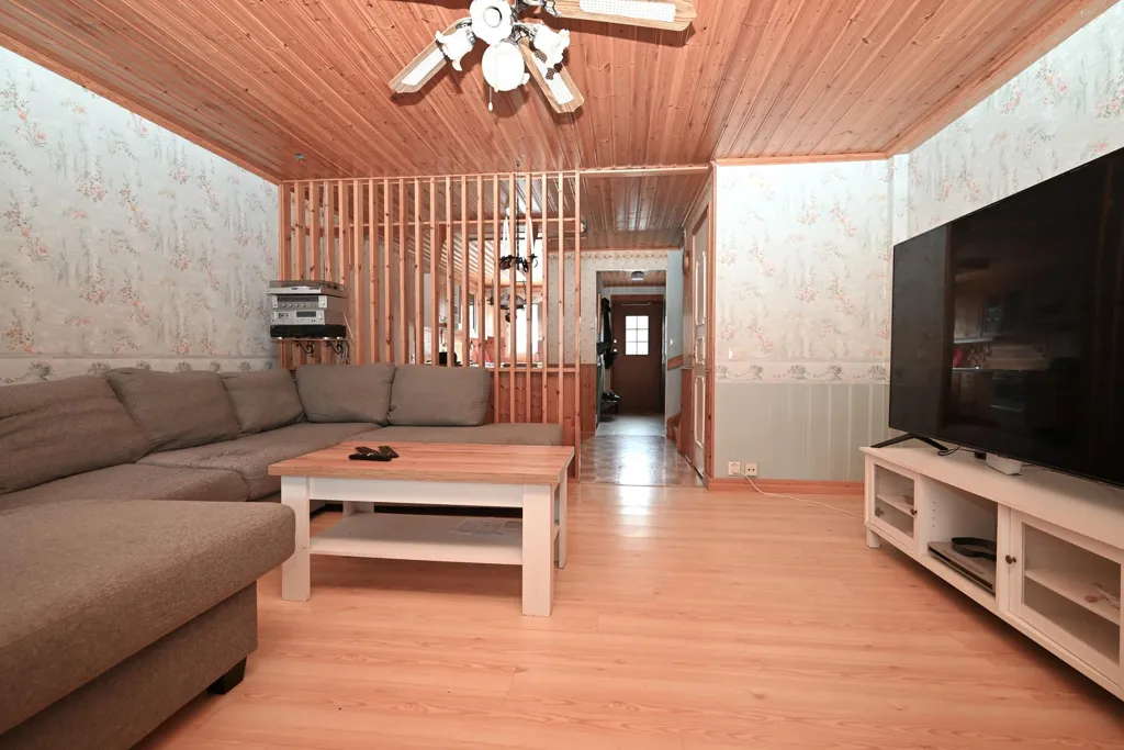 Elutuba - Renovated Flat with Fireplace in Central Location