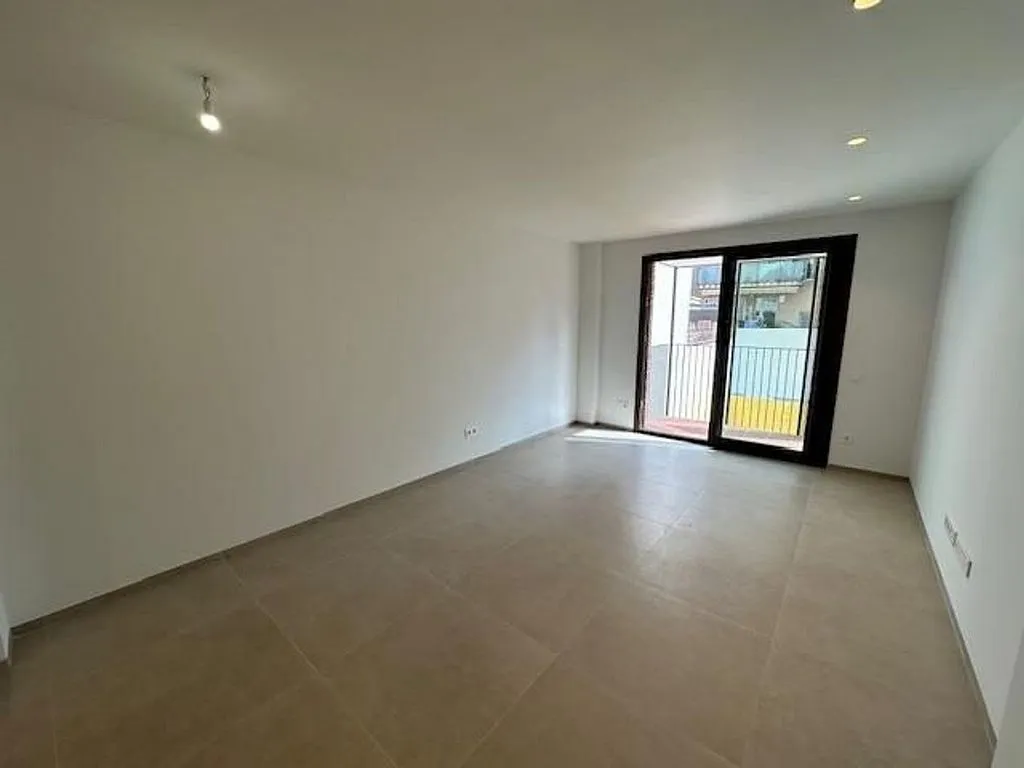 Pièces - New Flat with Balconies in Badalona Centre