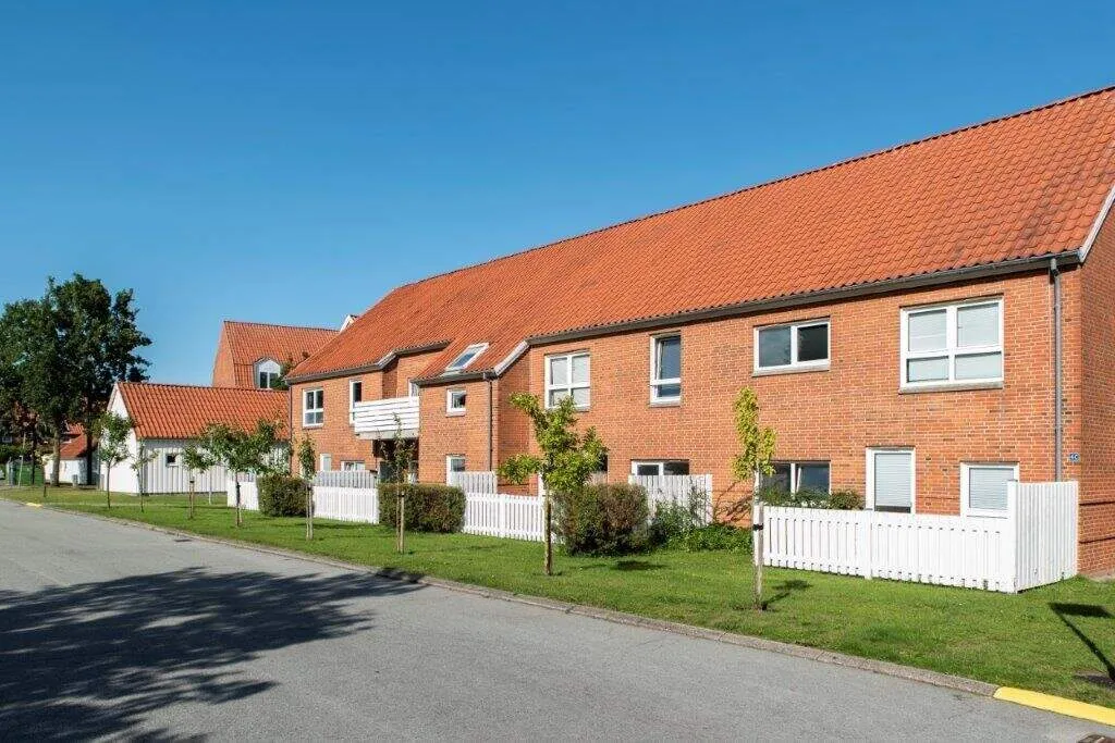 Välivaade - Two-Bedroom Flat with Pets Allowed in Frederikshavn