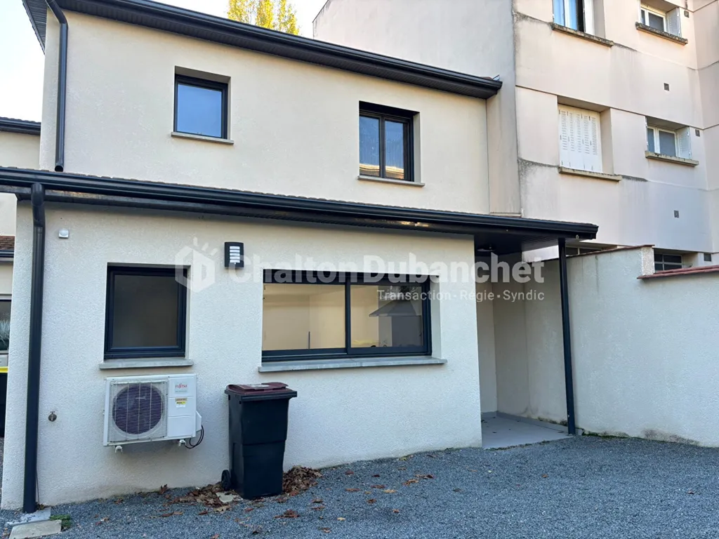 Esterno - 4-Piece House with Terrace in Maison