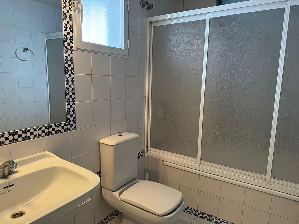 Salles de bain - Penthouse with Terrace in Sohail Zone