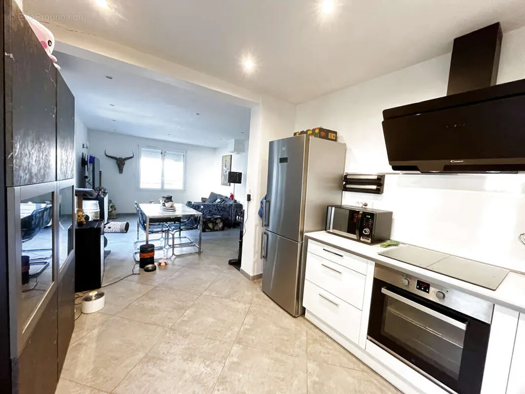 Cucina - Two Apartments with Garden in Vizille