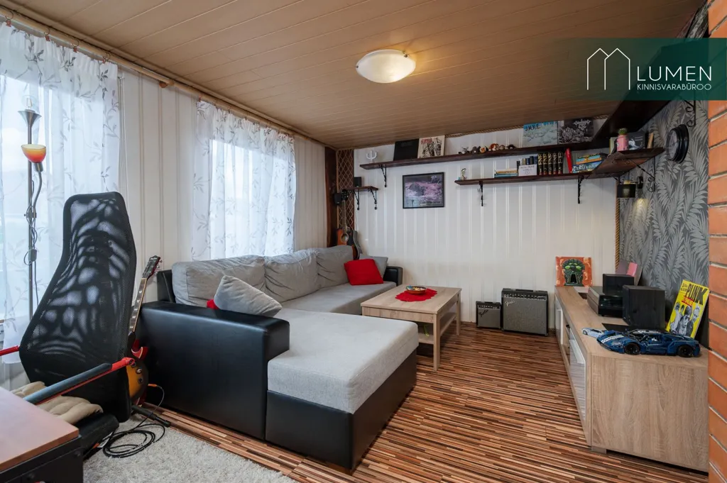 Elutuba - Two Houses with Private Access in Tartu