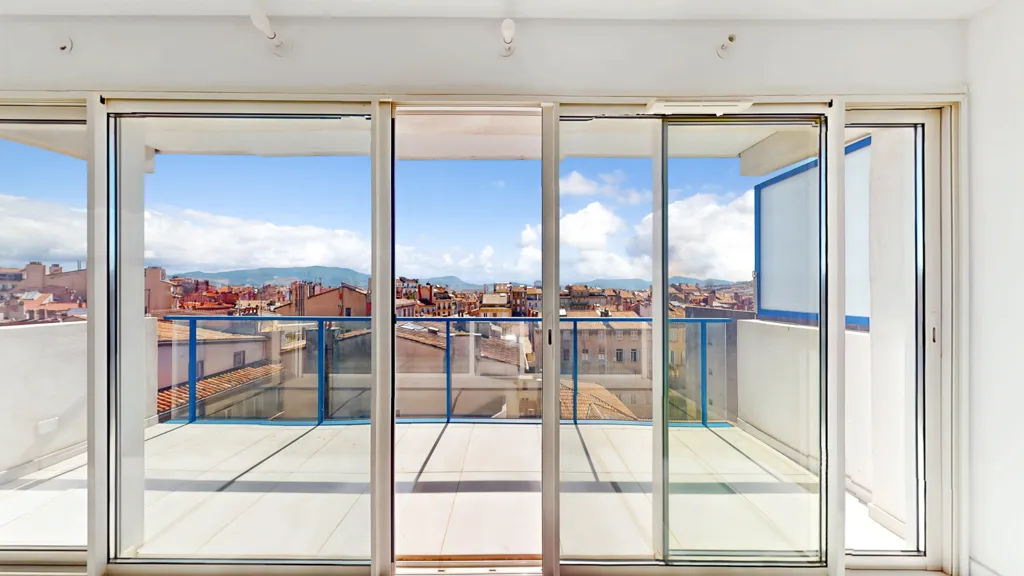Balcone - Duplex with Notre Dame View in Marseille