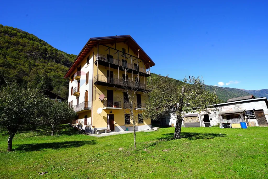 Extérieur - Rustic Ground Floor Apartment with Garden in Valsesia